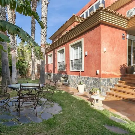 Leandro, First Line With Amazing Sea Views And Private Access To The Sea! Villa *