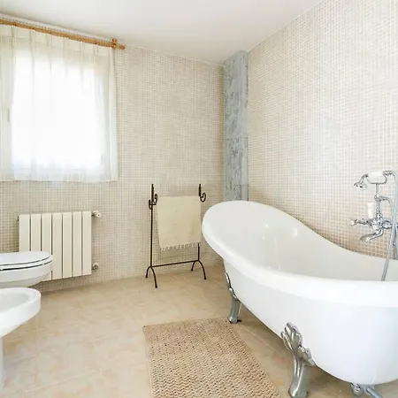 Leandro, First Line With Amazing Sea Views And Private Access To The Sea! Villa El Campello