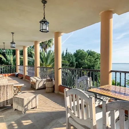 Villa Leandro, First Line With Amazing Sea Views And Private Access To The Sea! *